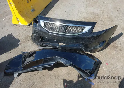 2009 Honda Accord 3.5 Ex-L from USA, damaged, VIN 1HGCS22869A008683